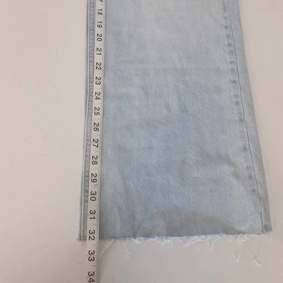 ZARA Wide Leg Light Wash Jeans - Picture 5 of 6